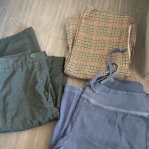 Brandy Melville straight leg Pants